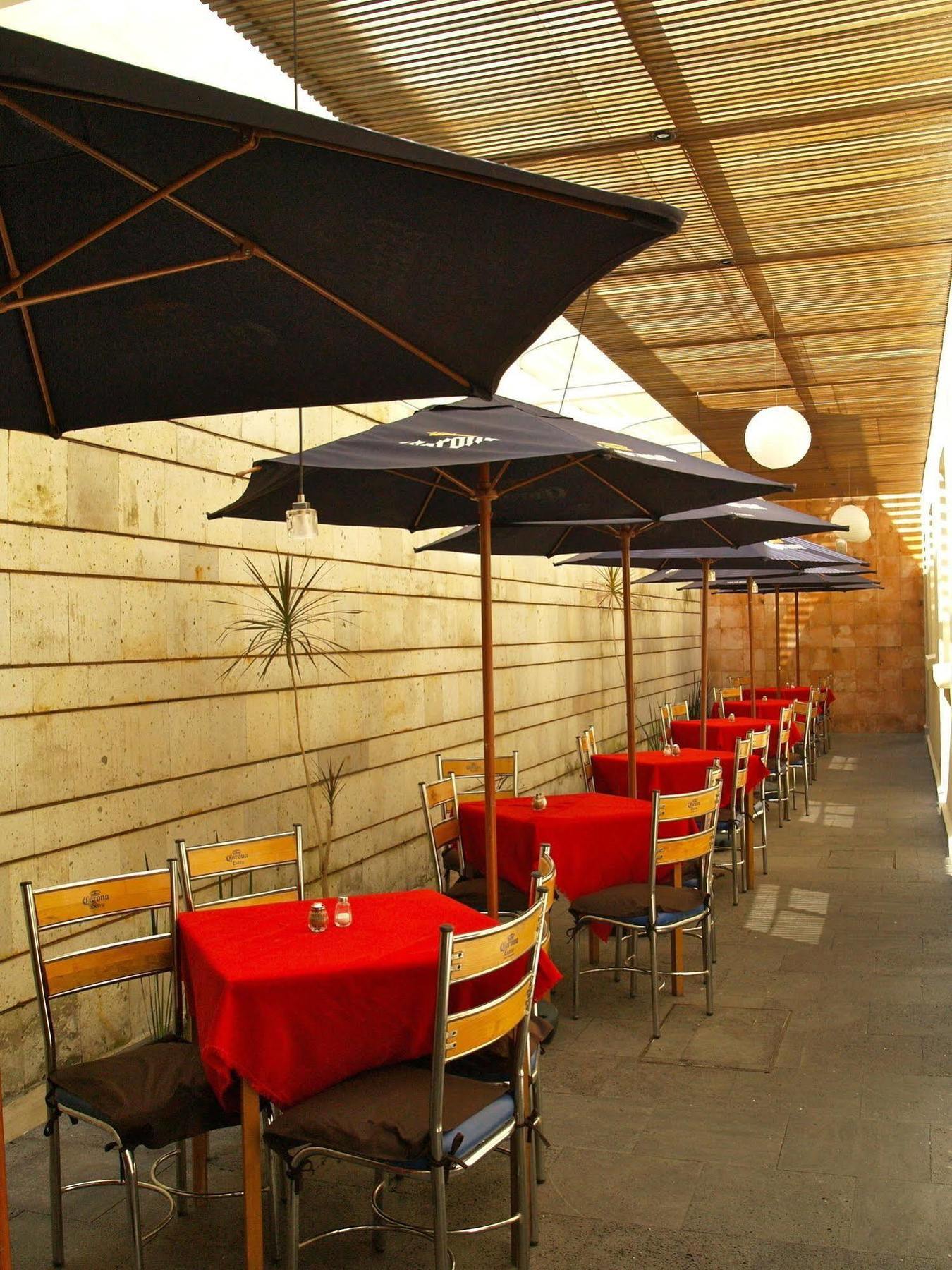 Hotel & Suites Galeria Morelia Kültér fotó